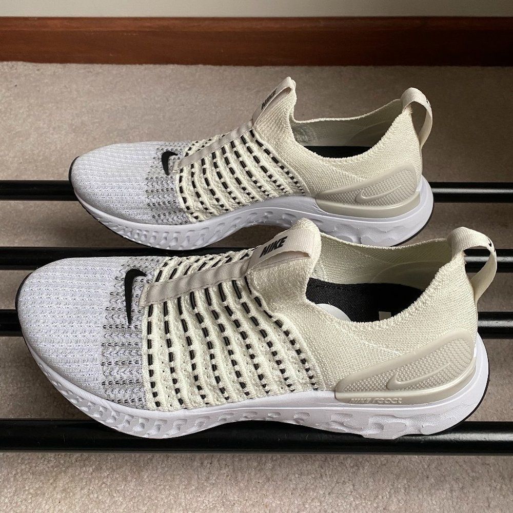 Nike Men React Phantom Run Flyknit 2 Running Shoe… - image 3